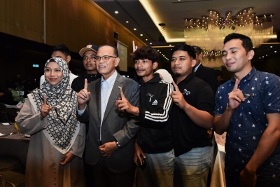 MAJLIS HI-TEA PROGRAM JAMINAN KERJAYA , EMPOWERING DE TEA-LOGUE