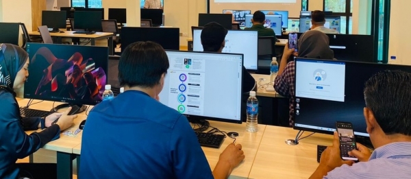 KURSUS CANVA MASTERCLASS VOL2