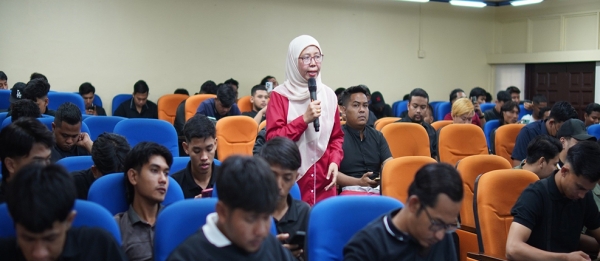 PROGRAM TAKLIMAT OLEH KUMPULAN WANG SIMPANAN PEKERJA (KWSP)